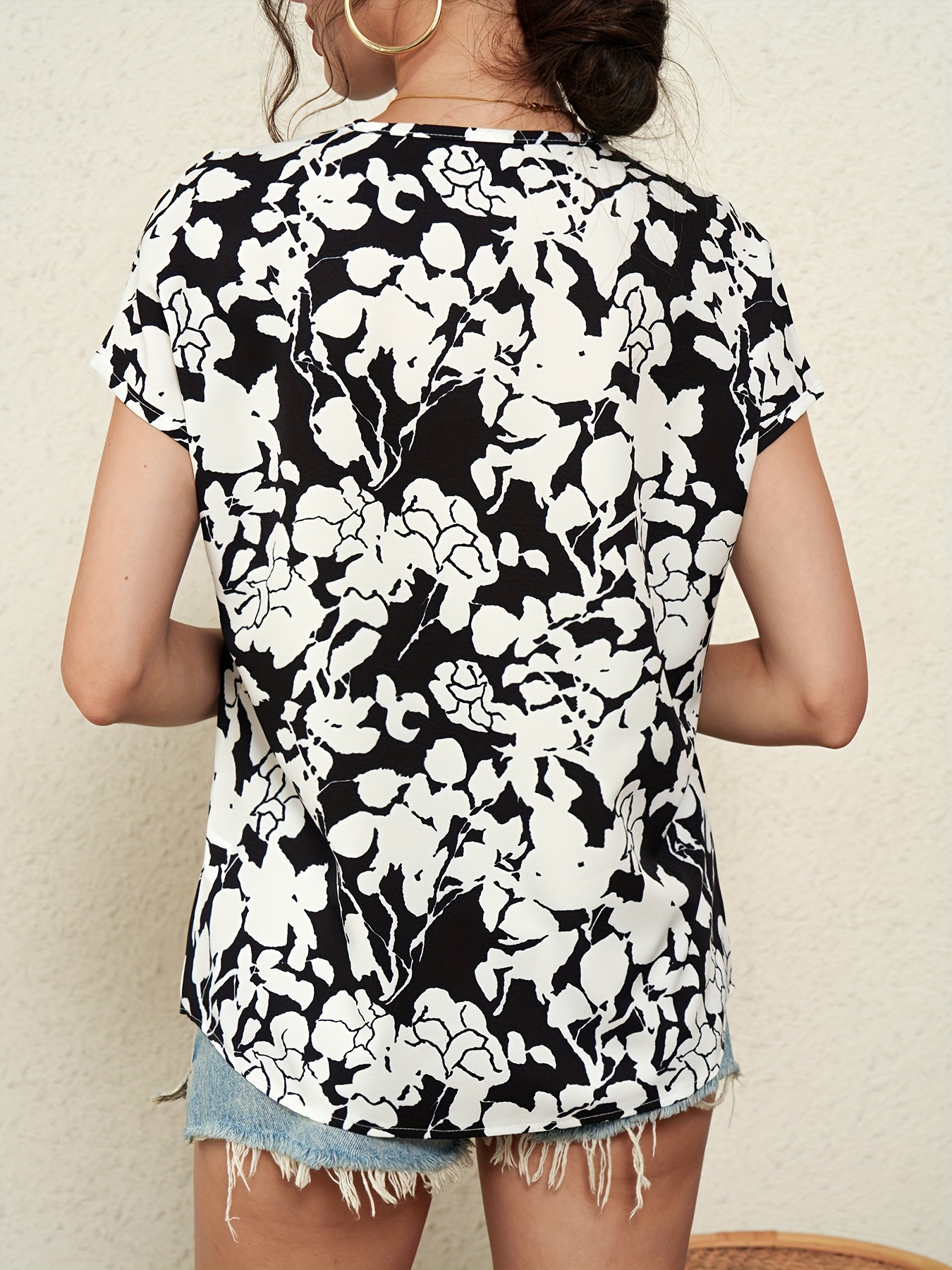 casual floral print v neck blouse short sleeve blouse for spring summer womens clothing details 6